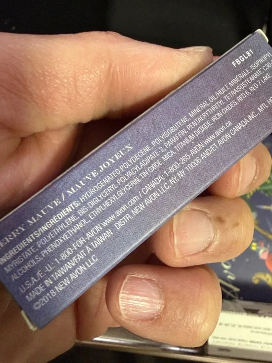 AVON HOLIDAY BOX SET COLLECTORS makeup - Picture 8 of 16